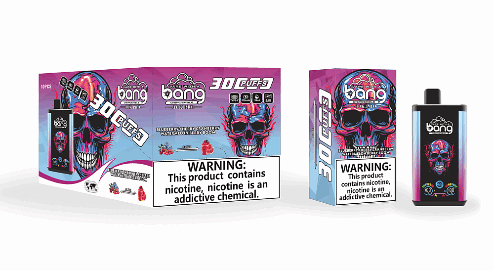 Embalagem do vaporizador descartável Bang 30K Pro com design de caveira colorida, rótulo "30 Puffs" e alerta sobre dependência de nicotina. O sabor é "Blueberry Cherry Cranberry Watermelon Berry Boom".