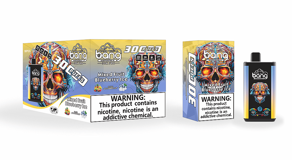 Confezione della sigaretta elettronica usa e getta "Bang 30K PRO" al gusto "Mixed Fruit Blueberry Ice", caratterizzata da un colorato disegno a teschio e da un'etichetta di avvertenza sulla nicotina.