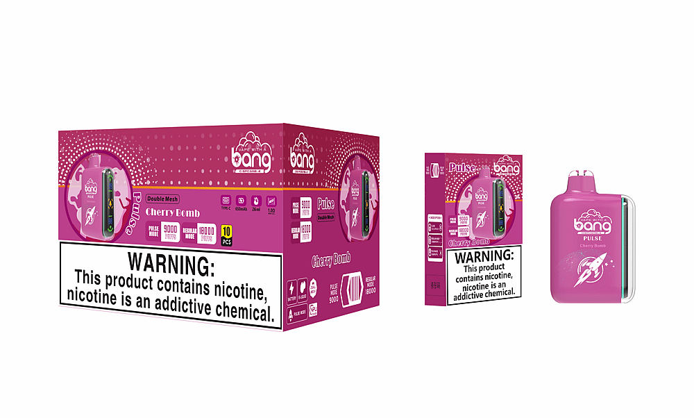 Embalaje para vaporizador desechable Bang PULSE en sabor Cherry Bomb, que presenta un diseño rosa con una etiqueta de advertencia que dice: "Este producto contiene nicotina, la nicotina es una sustancia química adictiva".