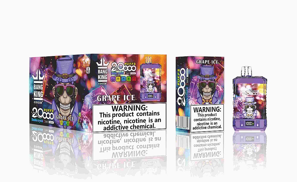 Embalaje para el vaporizador Bang King Grape Ice, con colores vibrantes, un personaje sonriente con un sombrero de copa morado y "20 000 bocanadas" claramente visible junto a una etiqueta de advertencia de nicotina.