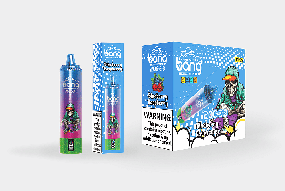 Embalaje y exhibición de producto para el vape desechable Bang en sabor Blueberry Raspberry, que presenta un diseño colorido con un personaje esqueleto con ropa urbana y prominentes etiquetas de advertencia de nicotina.