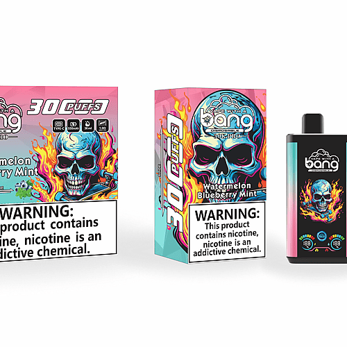 Confezione di un dispositivo per svapare usa e getta raffigurante un teschio fiammeggiante con la scritta "30 Puffs" e l'etichetta del sapore "Watermelon Blueberry Mint", insieme a un'avvertenza sulla nicotina.
