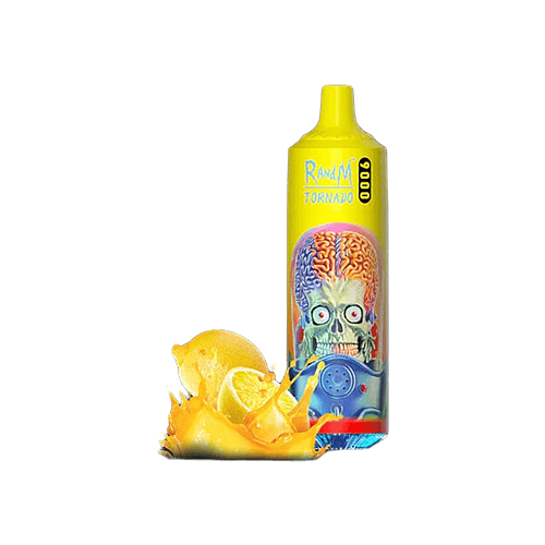 Un dispositivo per svapare giallo raffigurante un cervello e un teschio, con l'etichetta "R and M Tornado 9000", con spruzzi di succo di limone e fette di limone sul fondo.