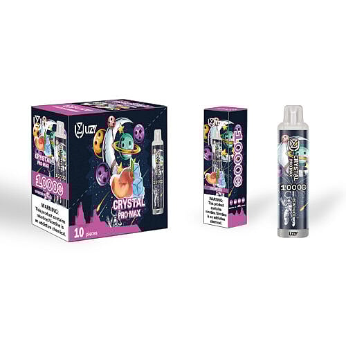 Eine Schachtel und ein einzelner Behälter mit YUZI Crystal Pro Max Vape mit Pfirsichgeschmack, mit einem Design aus Planeten und Früchten sowie einem Text, der auf 10.000 Züge hinweist, und einer Warnung vor dem Nikotingehalt.