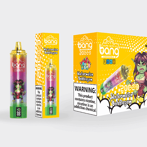 Verpackungsdesign für den Einweg-Vaporizer „Bang Blaze“ Watermelon Bubblegum mit einem farbenfrohen Vape-Pen mit einer grünen Koboldfigur und einer auffälligen gelben Box mit Geschmacksdetails, Warnungen und Illustrationen.