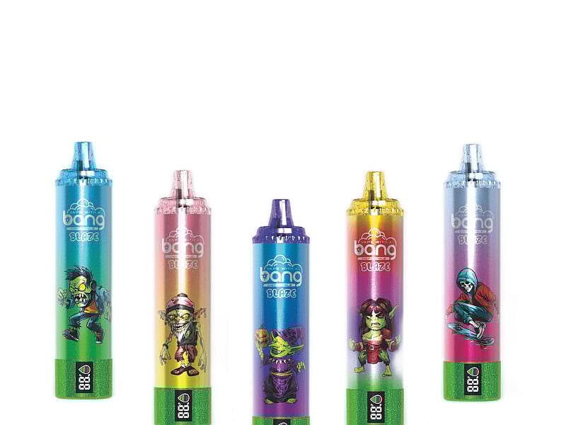 Bunte Einweg-Vape-Pens mit Cartoon-Zombie- und Charakterdesigns, aufgedruckt „Bang Blaze“, in lebendiger Verpackung.